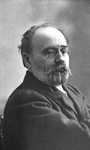 Portrait d'Emile Zola en noir et blanc, de trois quarts